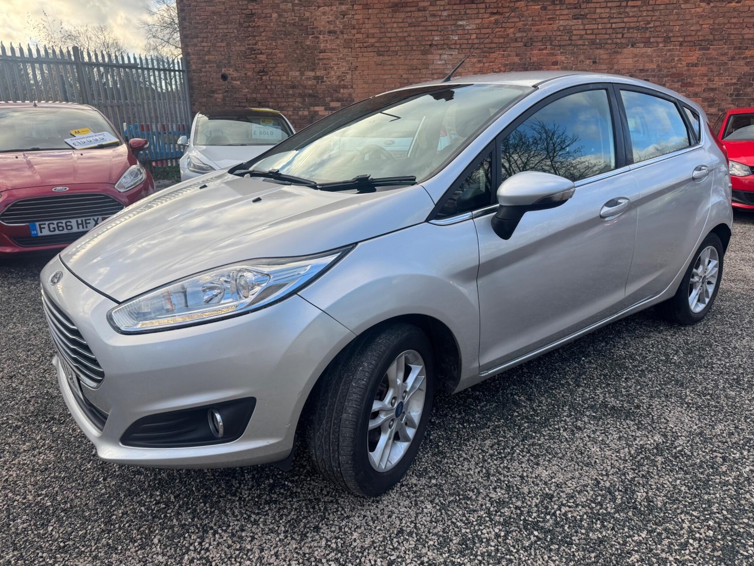 Used Ford Fiesta 2016 for sale - 76786428: Photo 15