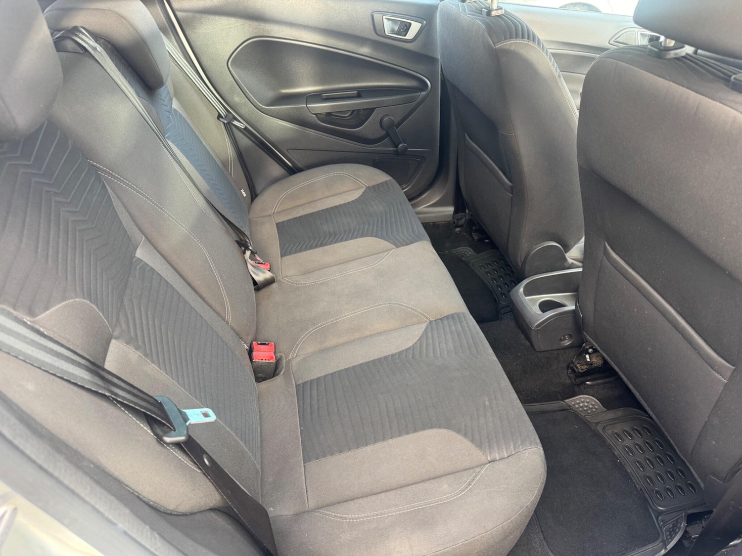 Used Ford Fiesta 2016 for sale - 76786428: Photo 29