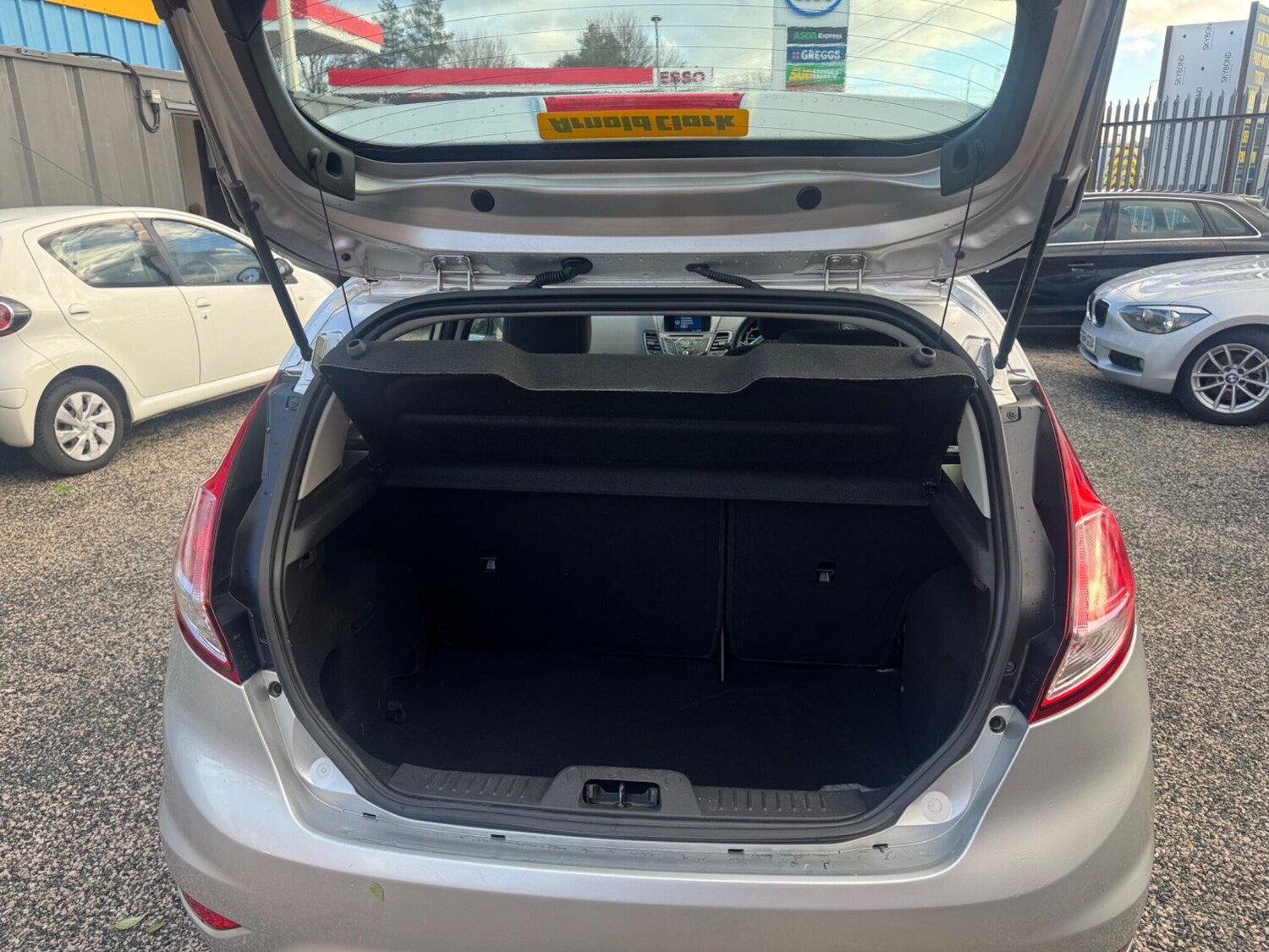 Used Ford Fiesta 2016 for sale - 76786428: Photo 44