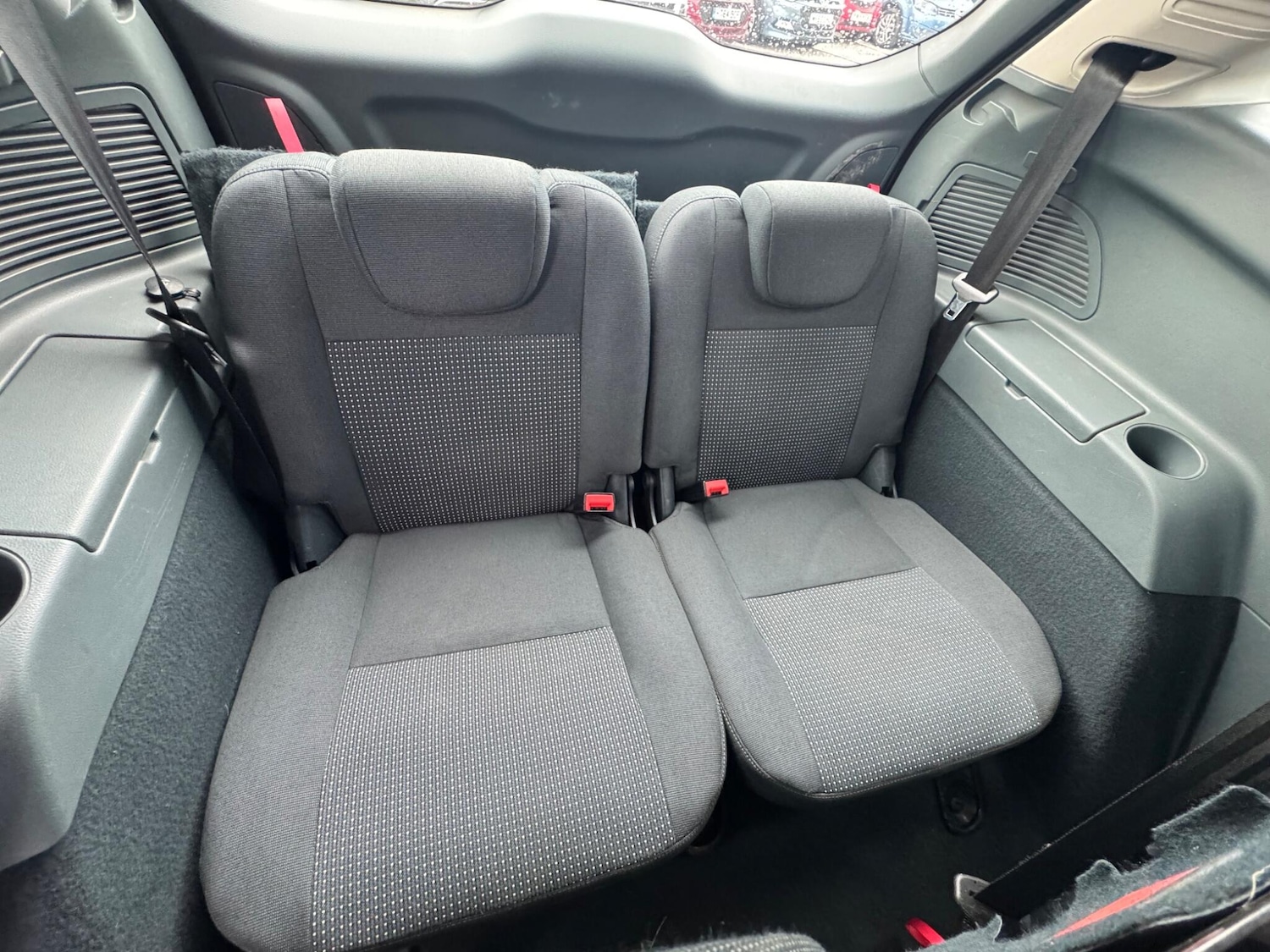 Used Ford Grand C-Max 2011 for sale - 77883571: Photo 23