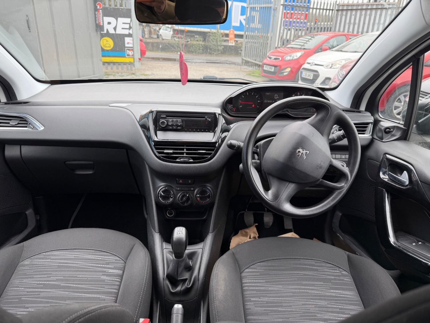 Used Peugeot 208 for sale - 77793863: Photo 18