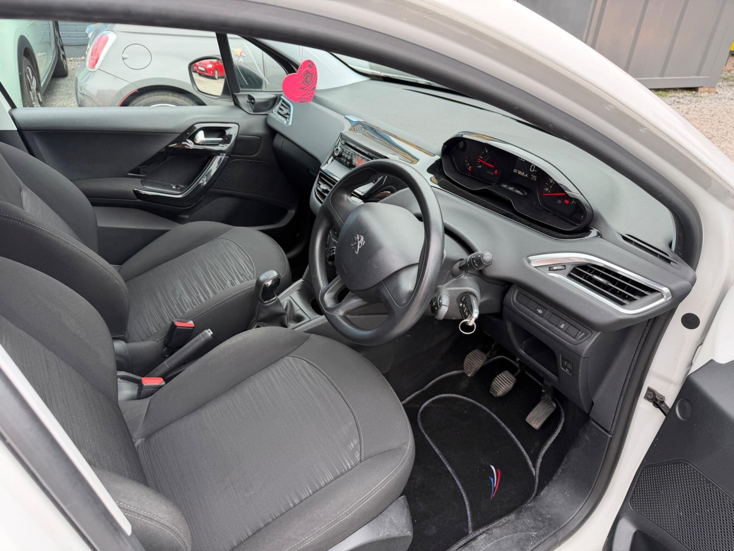 Used Peugeot 208 for sale - 77793863: Photo 19