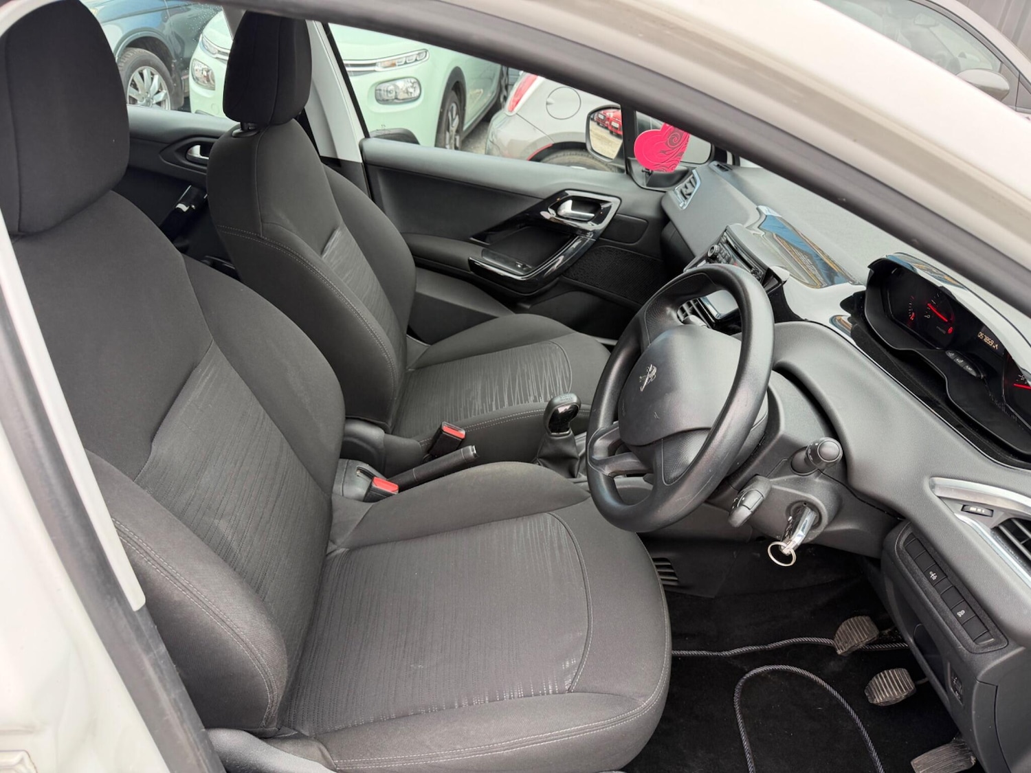 Used Peugeot 208 for sale - 77793863: Photo 20