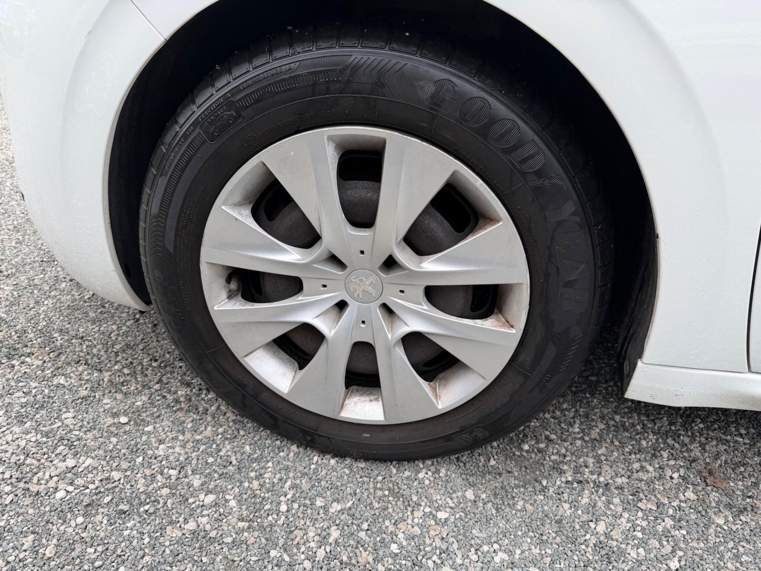 Used Peugeot 208 for sale - 77793863: Photo 28