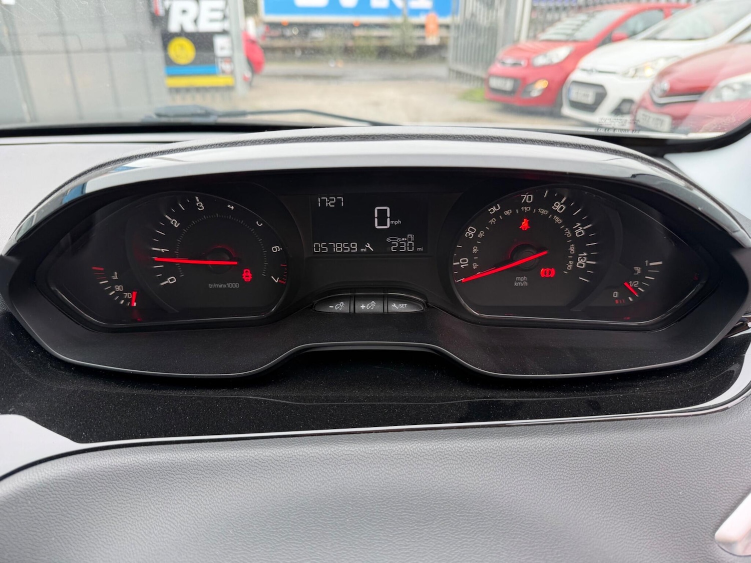 Used Peugeot 208 for sale - 77793863: Photo 29