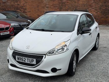 Used Peugeot 208 2012 for sale - 77793863: Photo