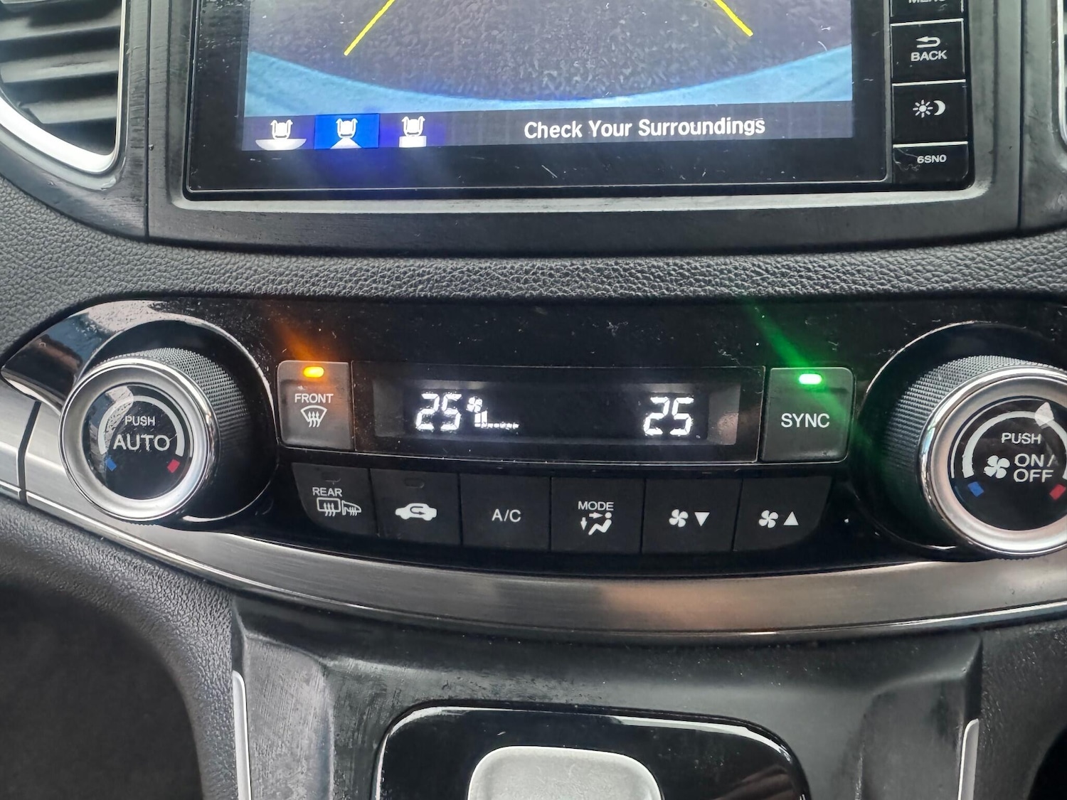 Used Honda CR-V 2016 for sale - 76926689: Photo 28