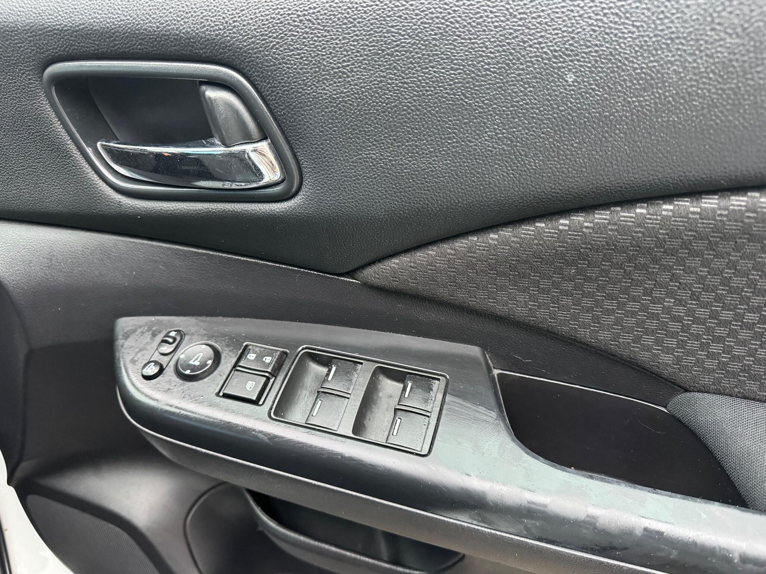 Used Honda CR-V 2016 for sale - 76926689: Photo 39