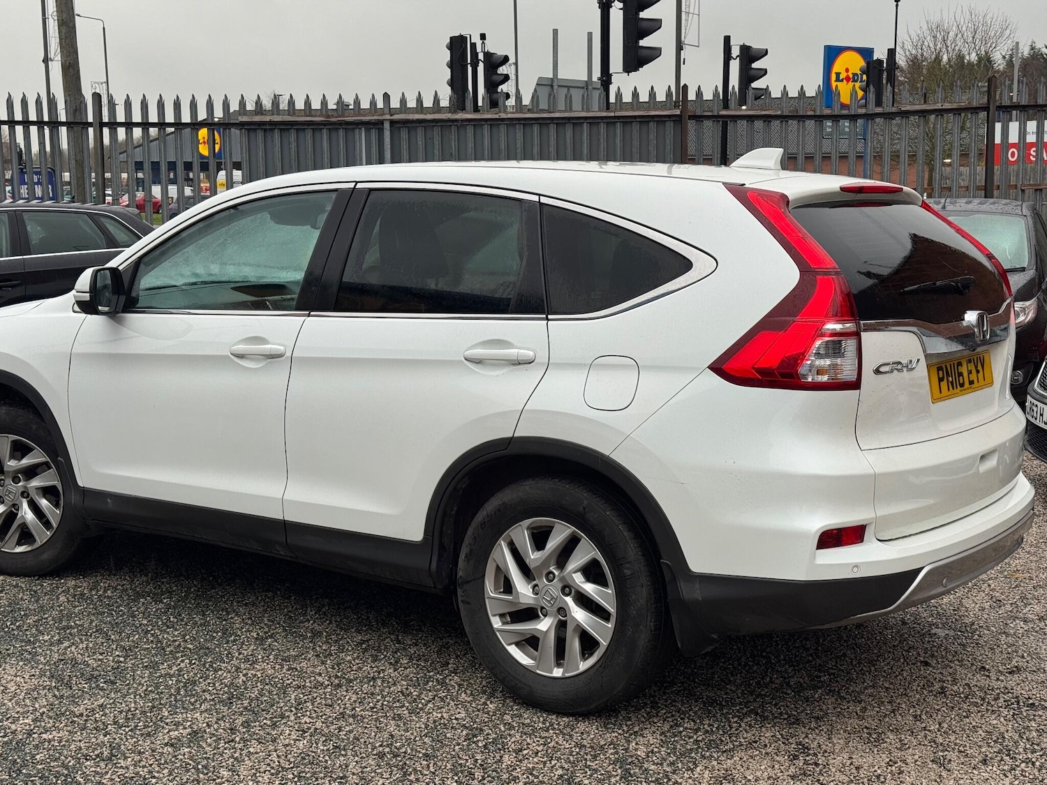 Used Honda CR-V 2016 for sale - 76926689: Photo 4