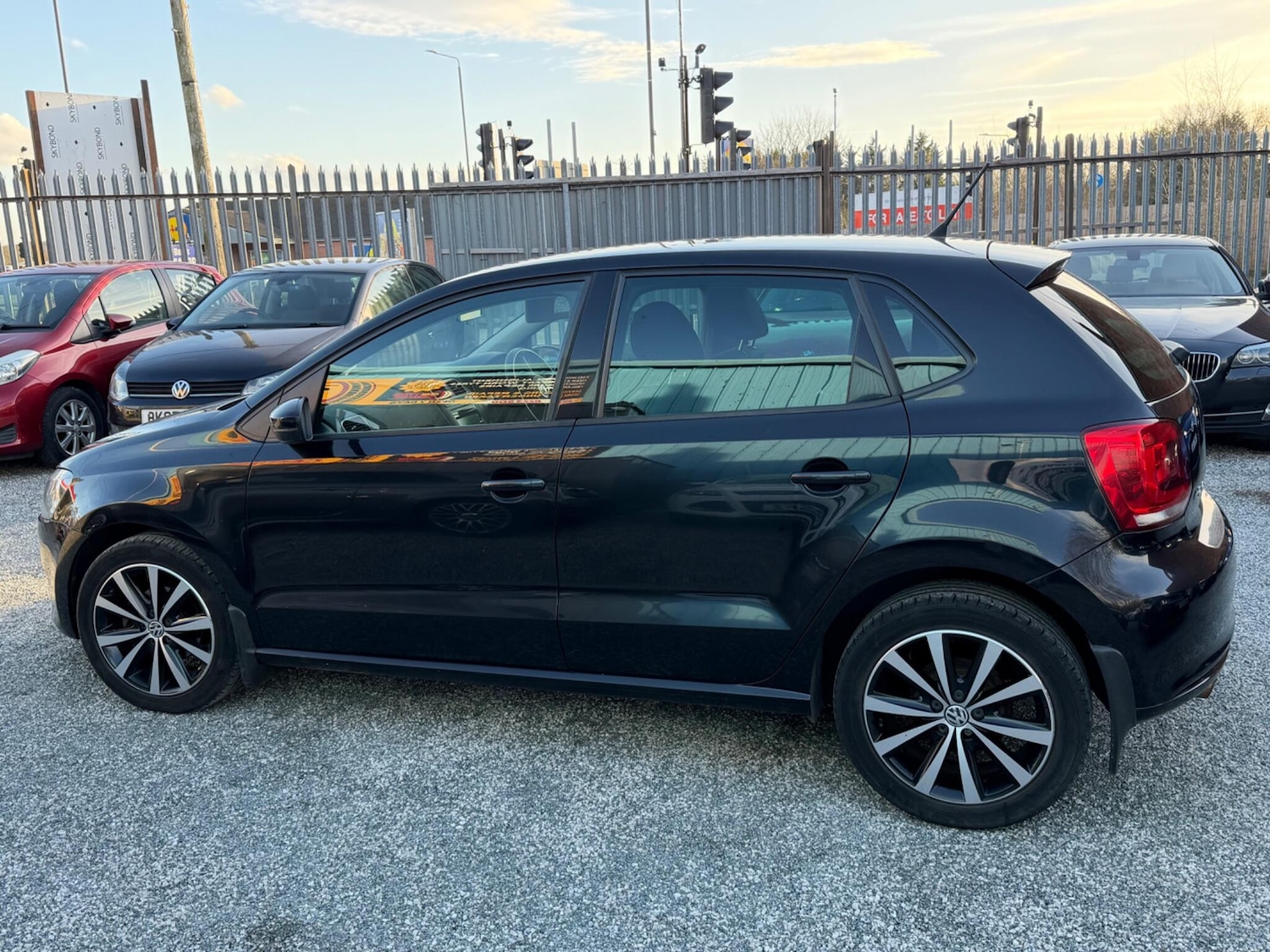 Used Volkswagen Polo 2012 for sale - 77723853: Photo 7