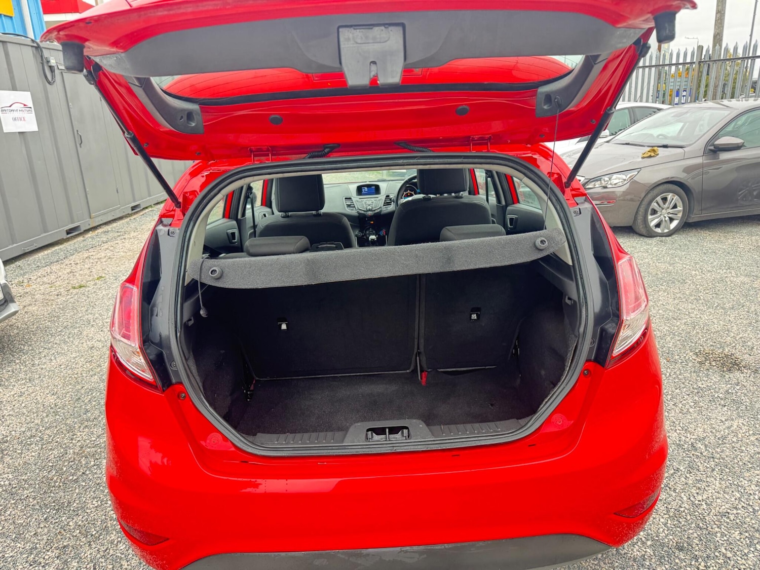 Used Ford Fiesta 2016 for sale - 76786932: Photo 12