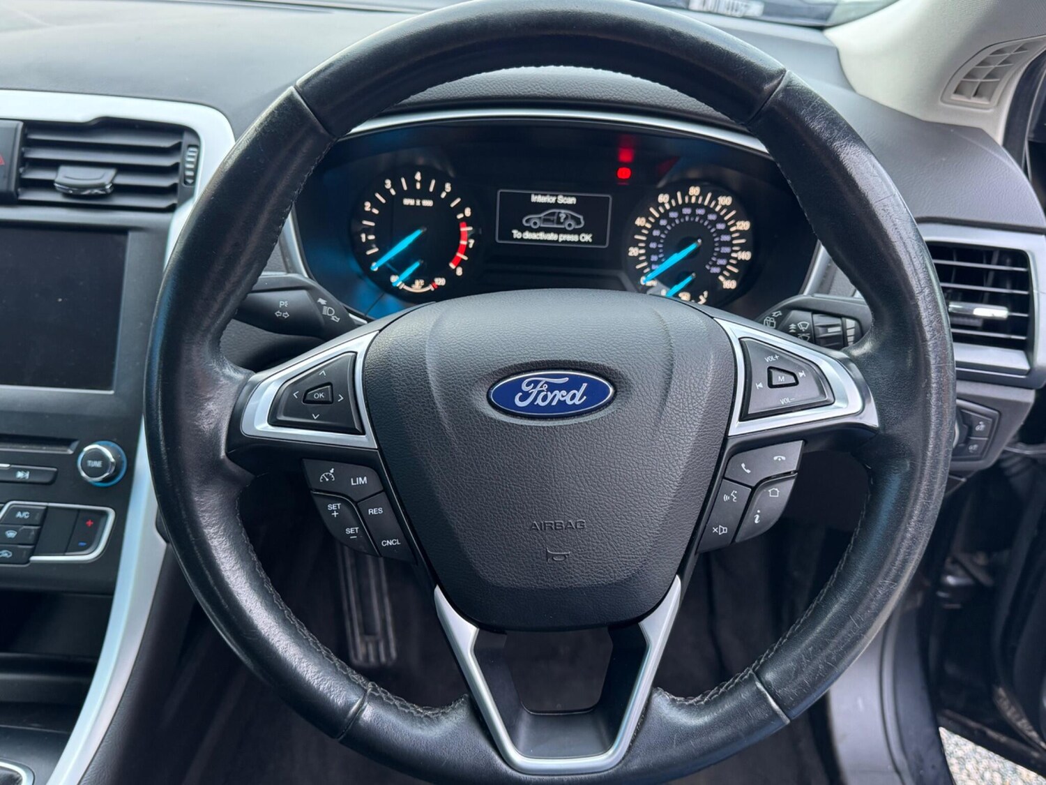 Used Ford Mondeo 2018 for sale - 77478666: Photo 42