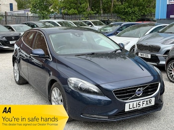 Used Volvo V40 2015 for sale - 78830291: Photo