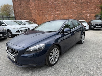 Used Volvo V40 2015 for sale - 78830291: Photo