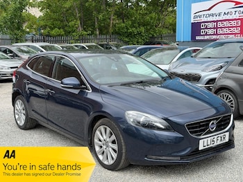 Used Volvo V40 2015 for sale - 78830291: Photo