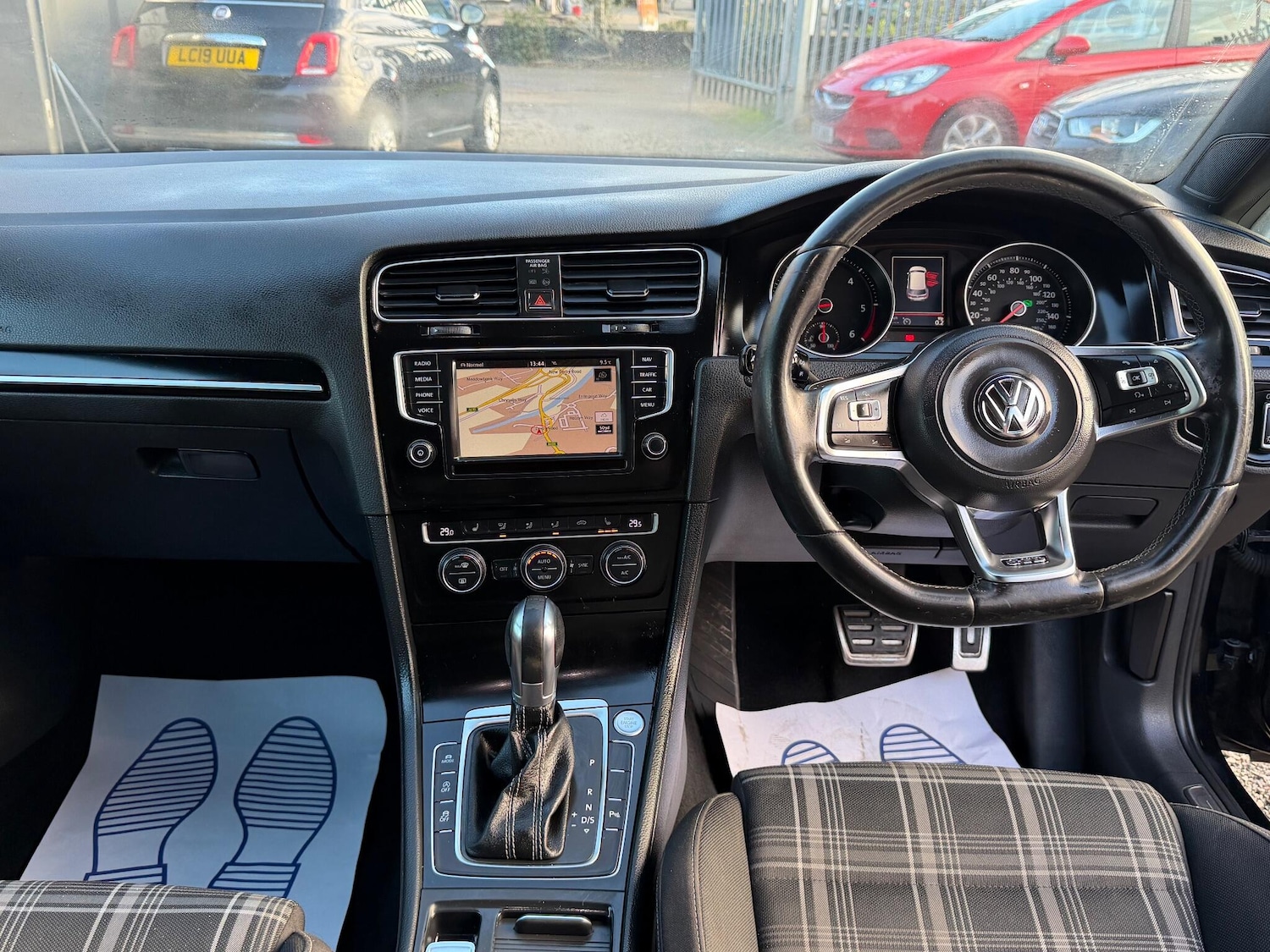 Used Volkswagen Golf 2016 for sale - 76935849: Photo 24