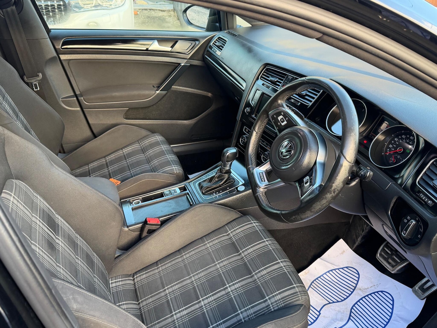 Used Volkswagen Golf 2016 for sale - 76935849: Photo 26