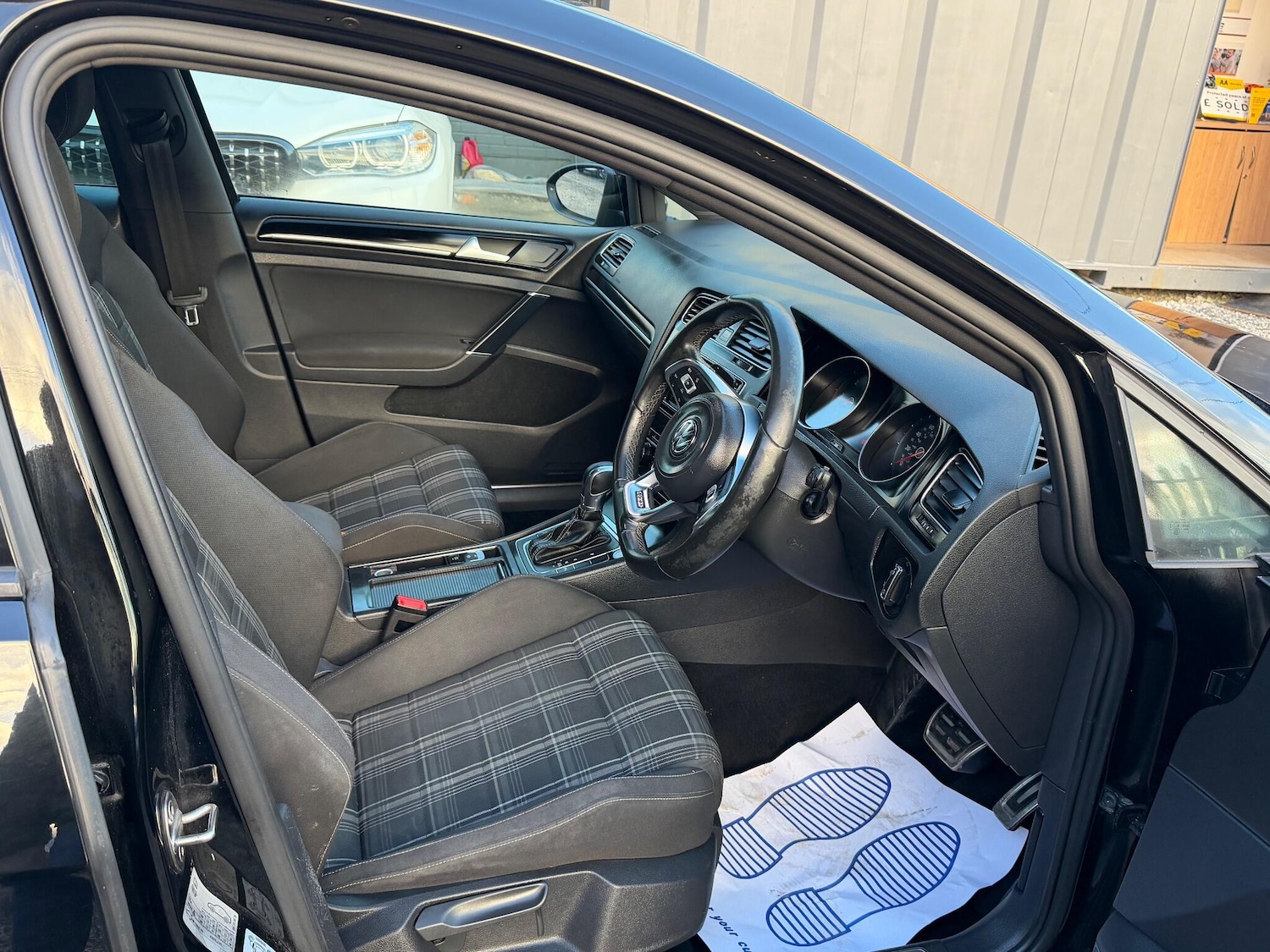 Used Volkswagen Golf 2016 for sale - 76935849: Photo 27