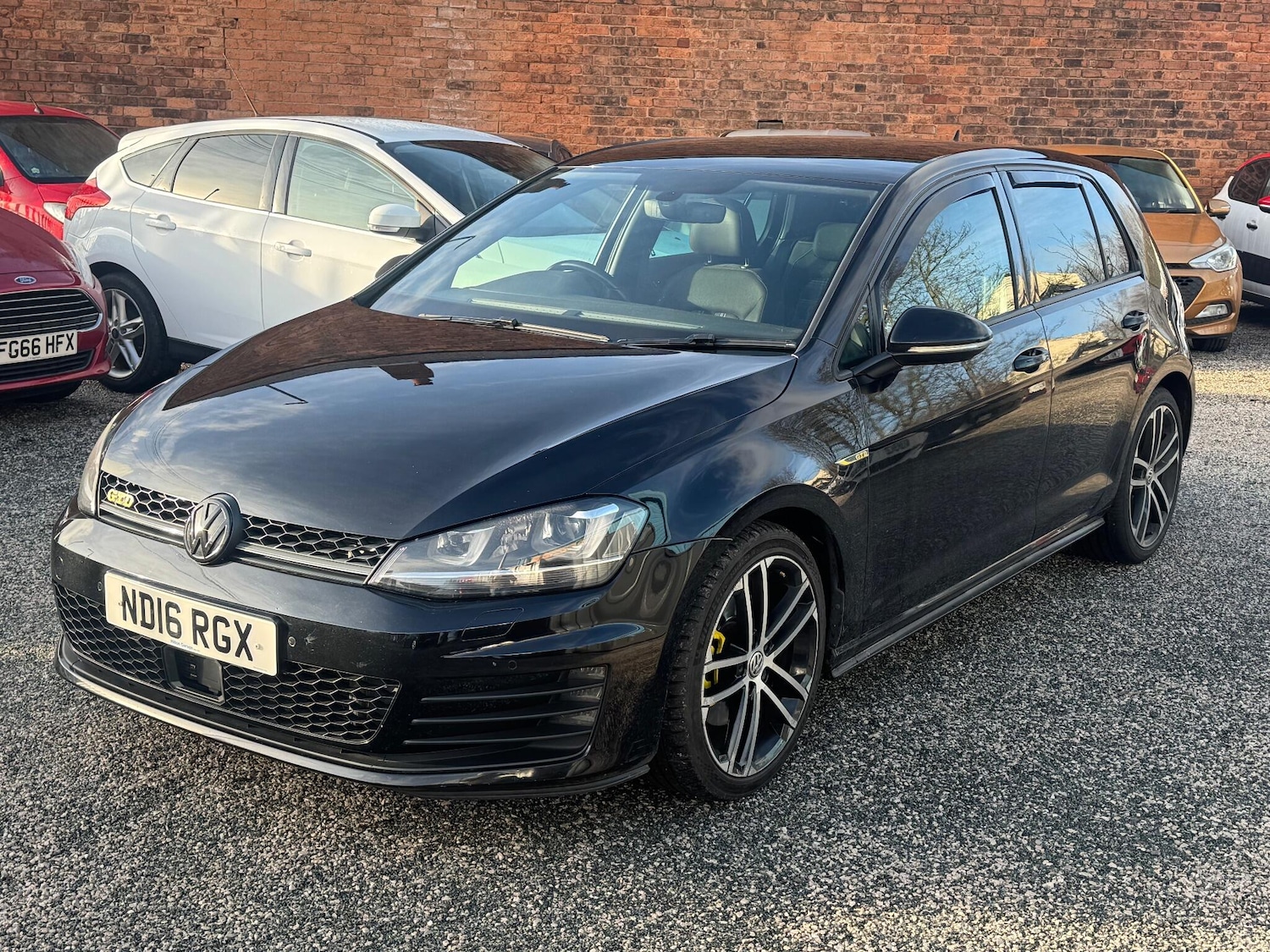 Used Volkswagen Golf 2016 for sale - 76935849: Photo 3
