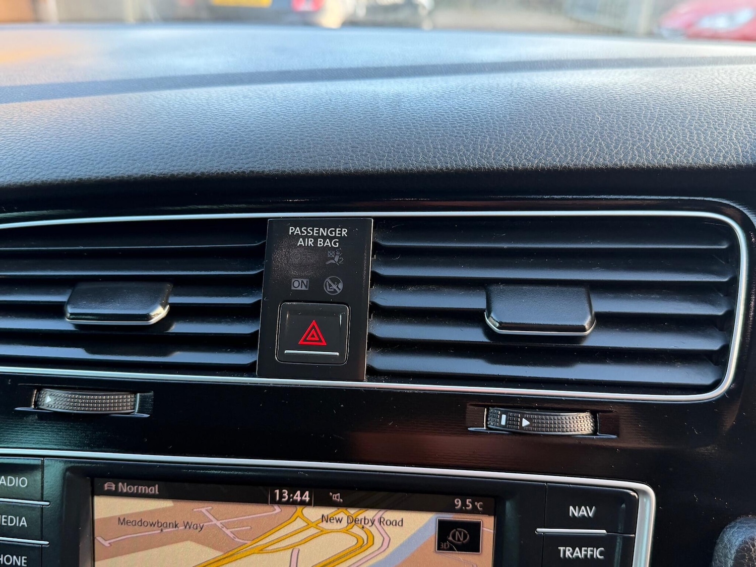 Used Volkswagen Golf 2016 for sale - 76935849: Photo 41