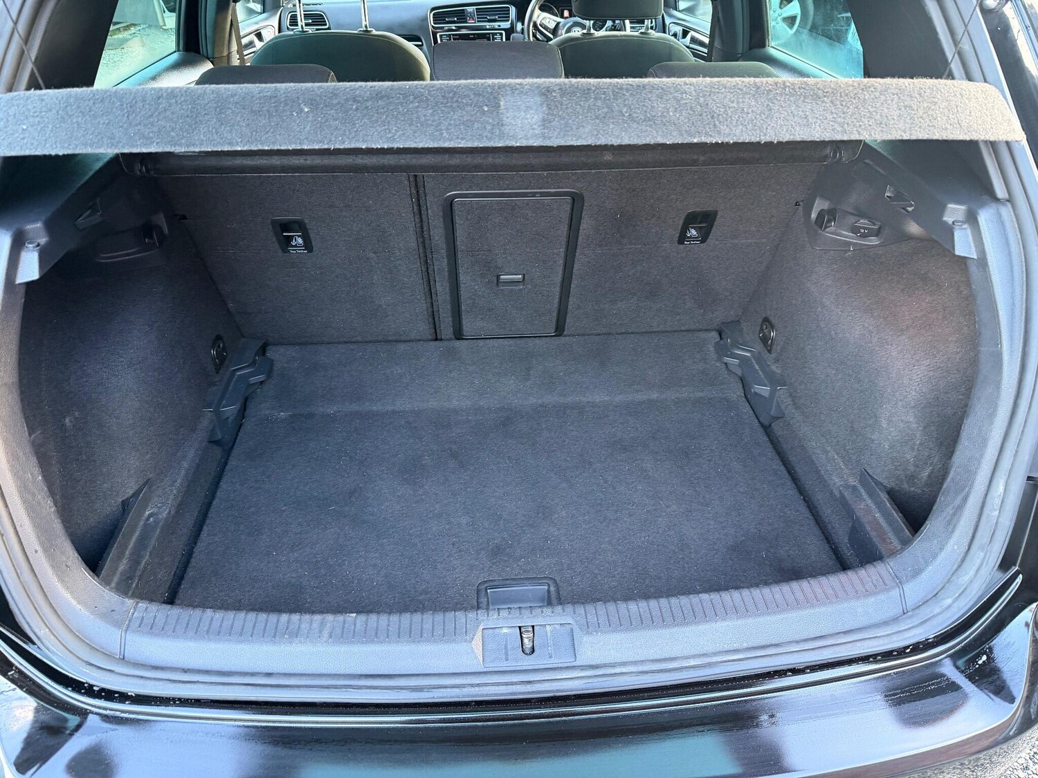 Used Volkswagen Golf 2016 for sale - 76935849: Photo 43