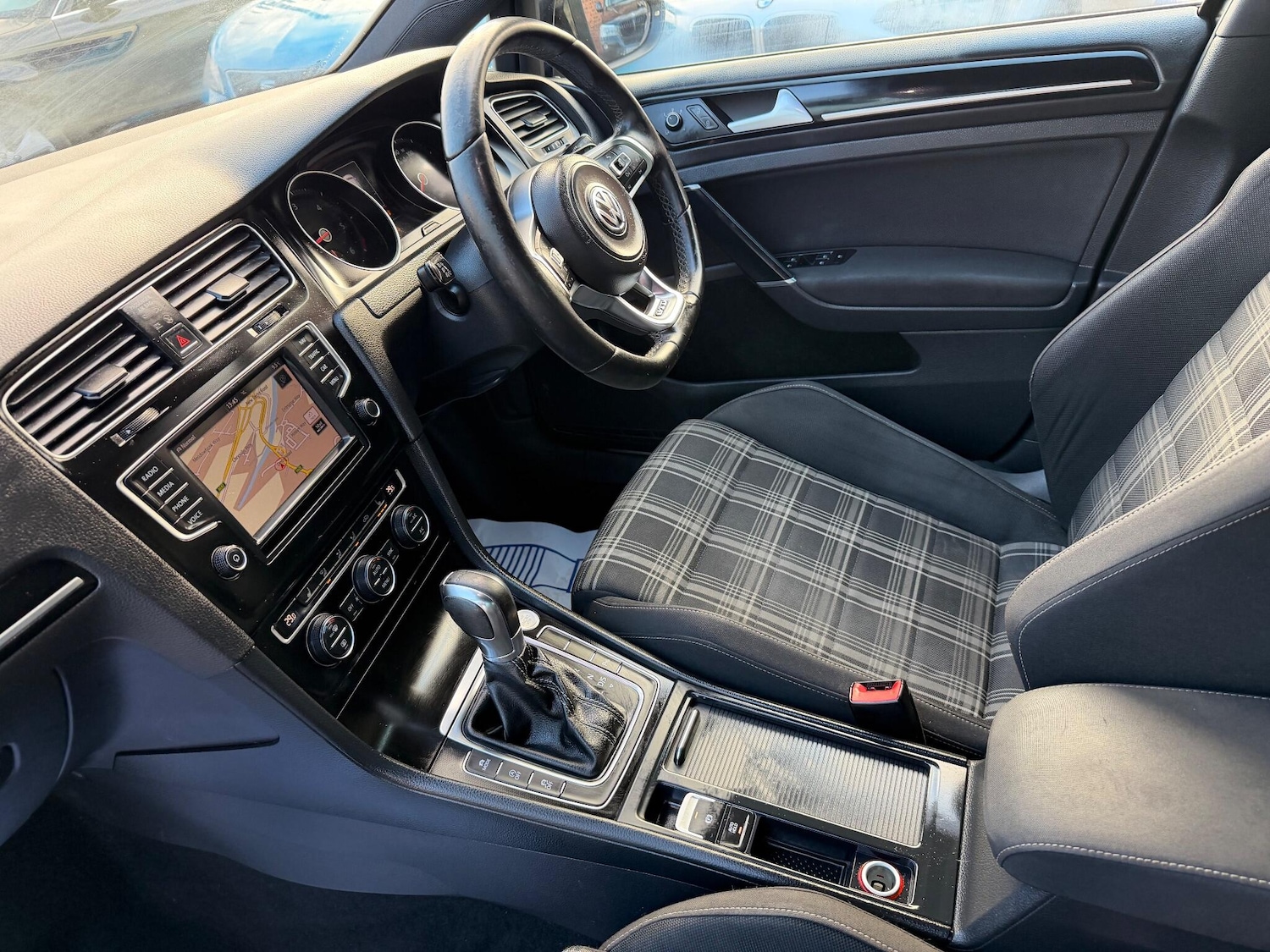 Used Volkswagen Golf 2016 for sale - 76935849: Photo 56