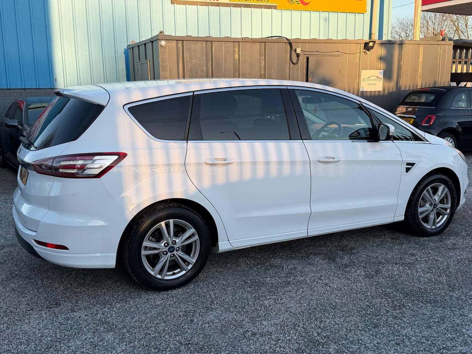 Used Ford S-Max 2016 for sale - 77097791: Photo 17