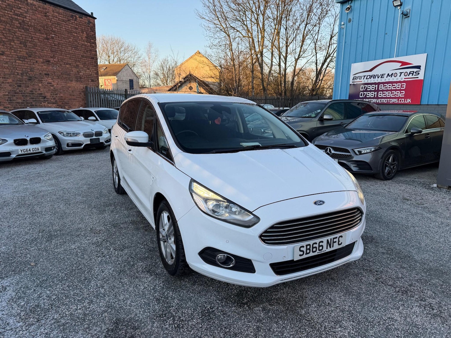 Used Ford S-Max 2016 for sale - 77097791: Photo 5