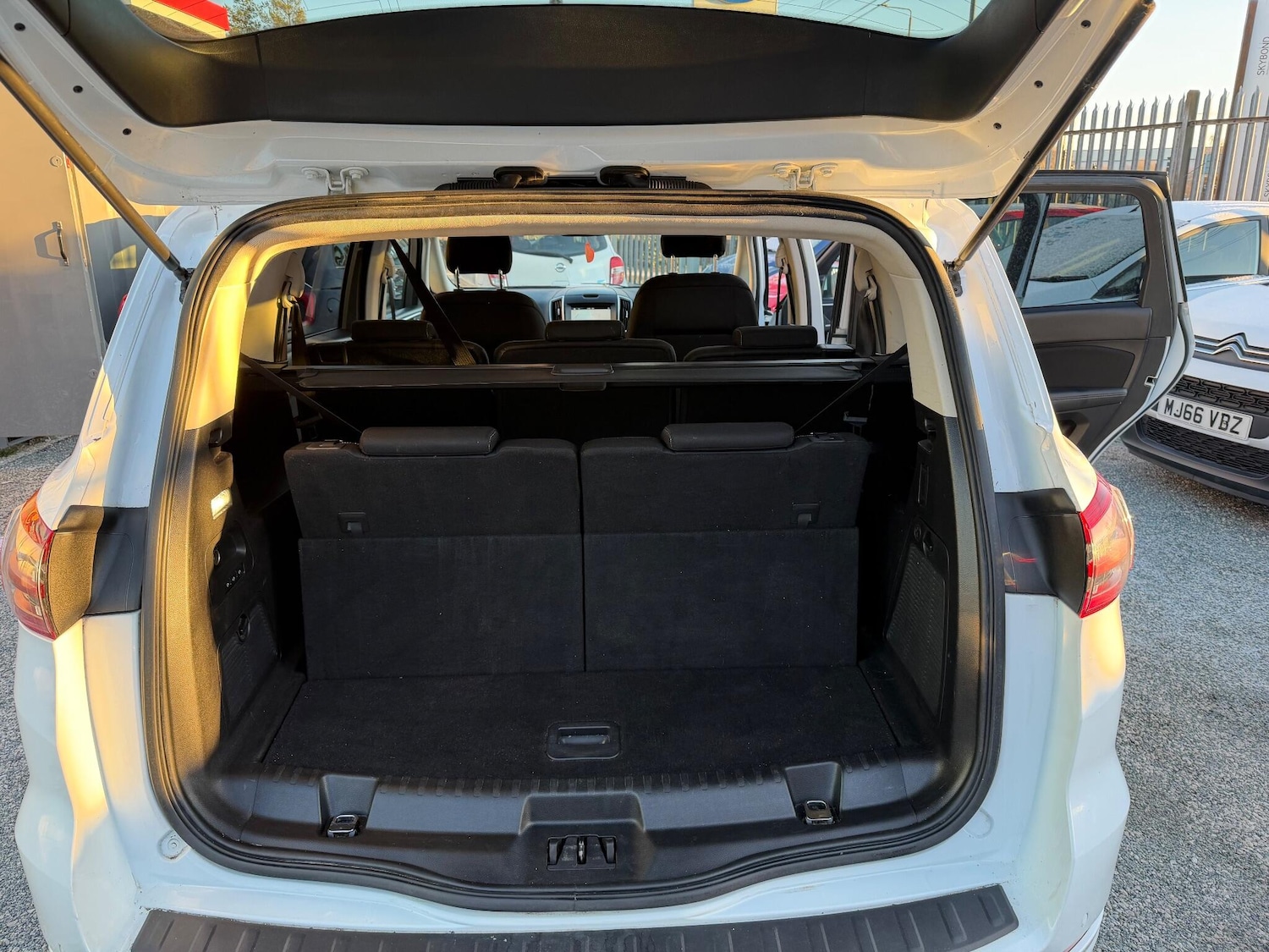 Used Ford S-Max 2016 for sale - 77097791: Photo 61