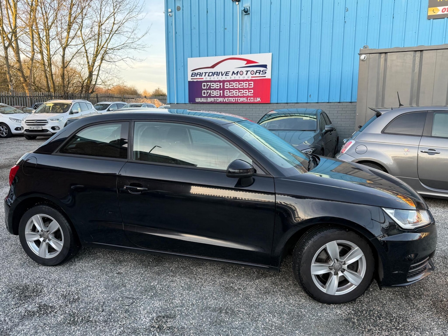 Used Audi A1 2015 for sale - 77658673: Photo 12