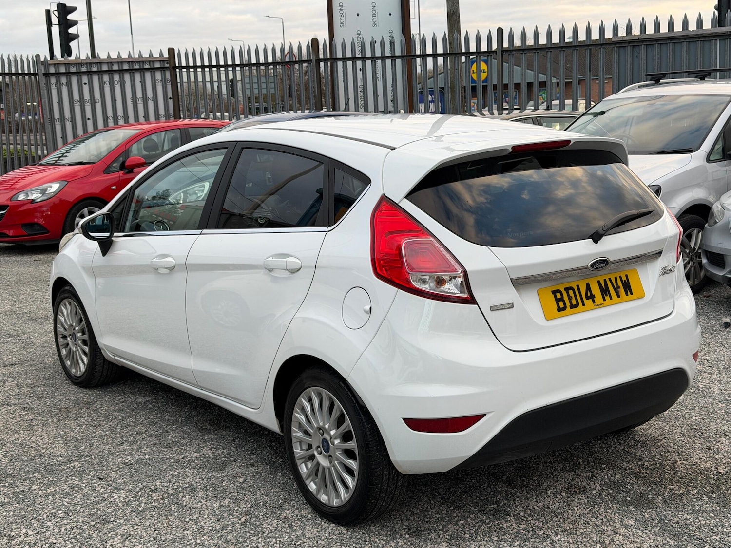 Used Ford Fiesta 2014 for sale - 77049992: Photo 14