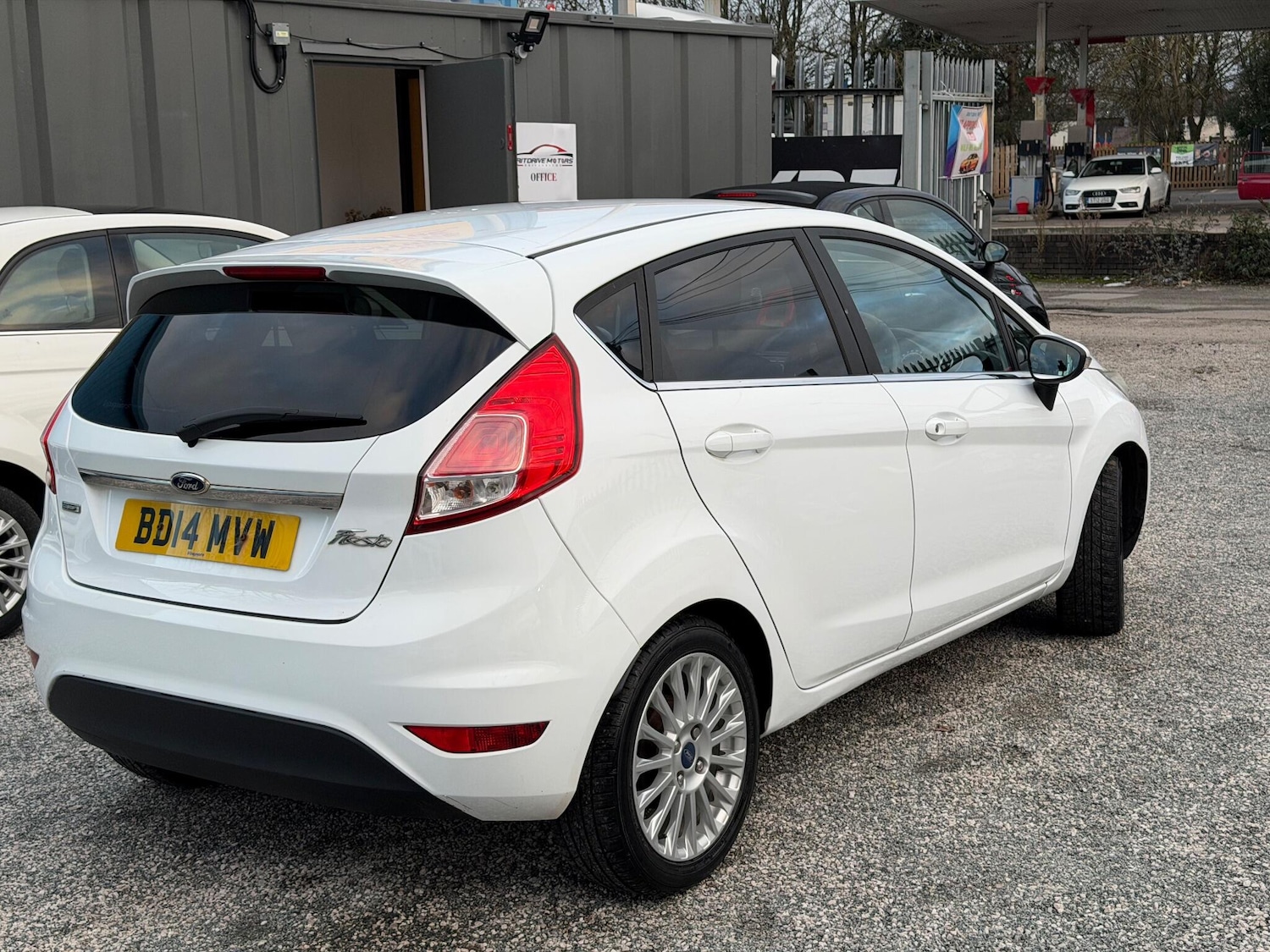 Used Ford Fiesta 2014 for sale - 77049992: Photo 25