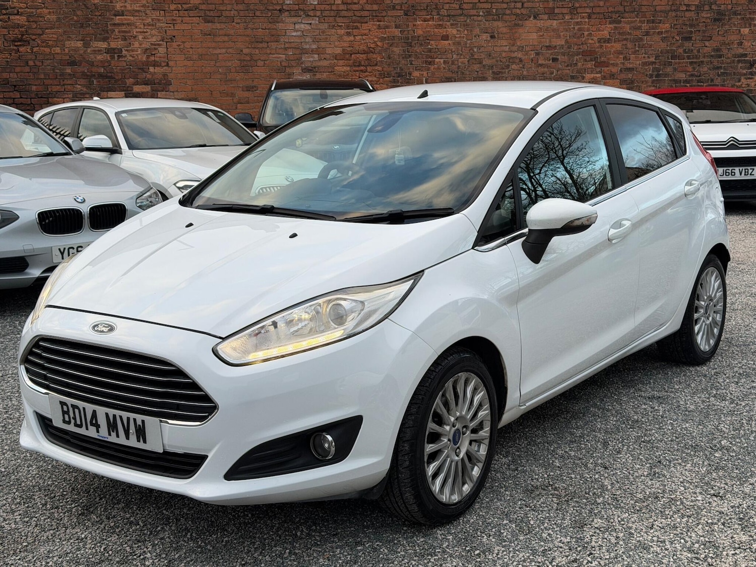 Used Ford Fiesta 2014 for sale - 77049992: Photo 9