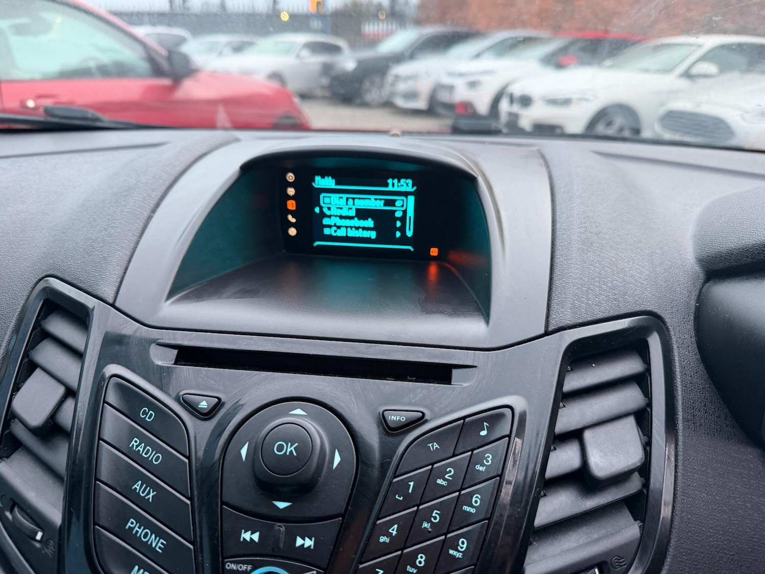 Used Ford Fiesta 2015 for sale - 77057215: Photo 32