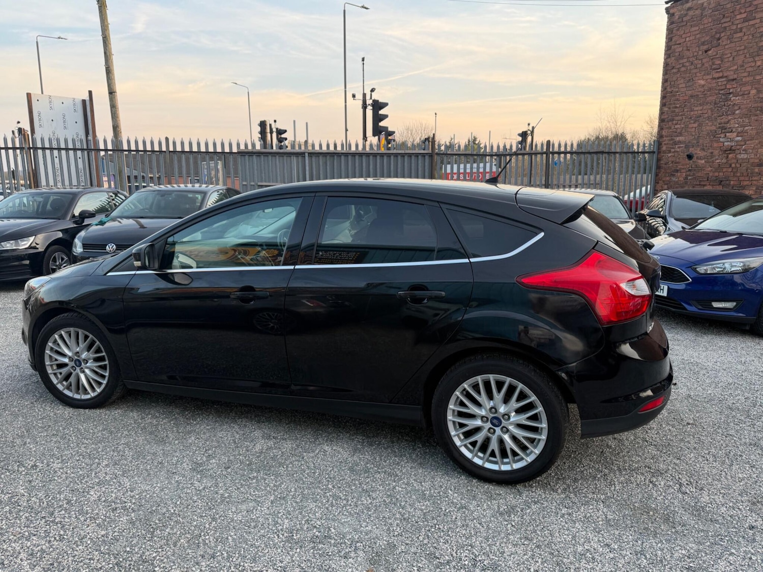 Used Ford Focus 2014 for sale - 77957266: Photo 14
