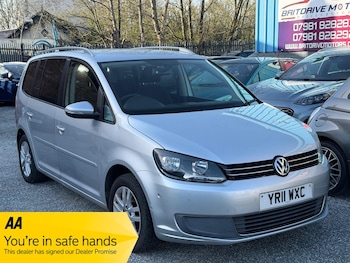 Used Volkswagen Touran 2011 for sale - 78623297: Photo