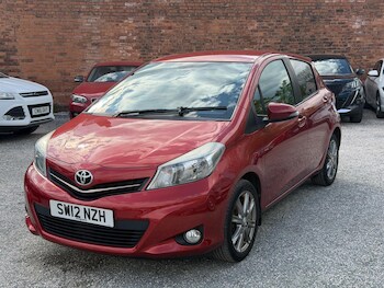 Used Toyota Yaris 2012 for sale - 78404116: Photo