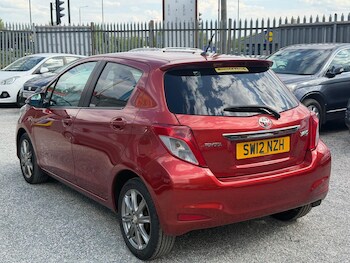 Used Toyota Yaris 2012 for sale - 78404116: Photo