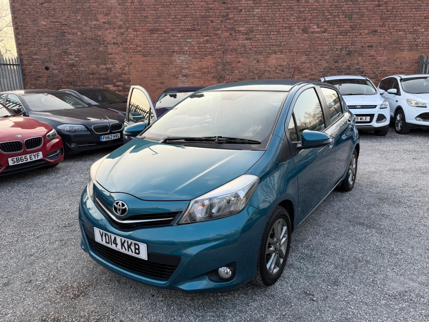 Used Toyota Yaris 2014 for sale - 77978465: Photo 16