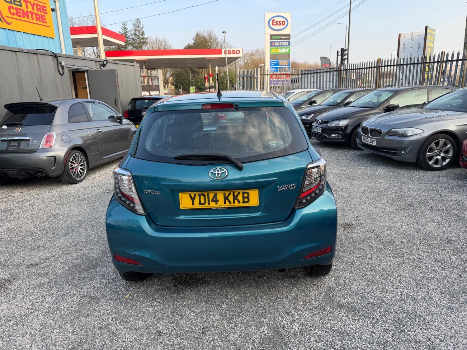 Used Toyota Yaris 2014 for sale - 77978465: Photo 21