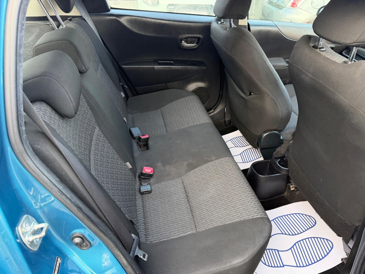 Used Toyota Yaris 2014 for sale - 77978465: Photo 32