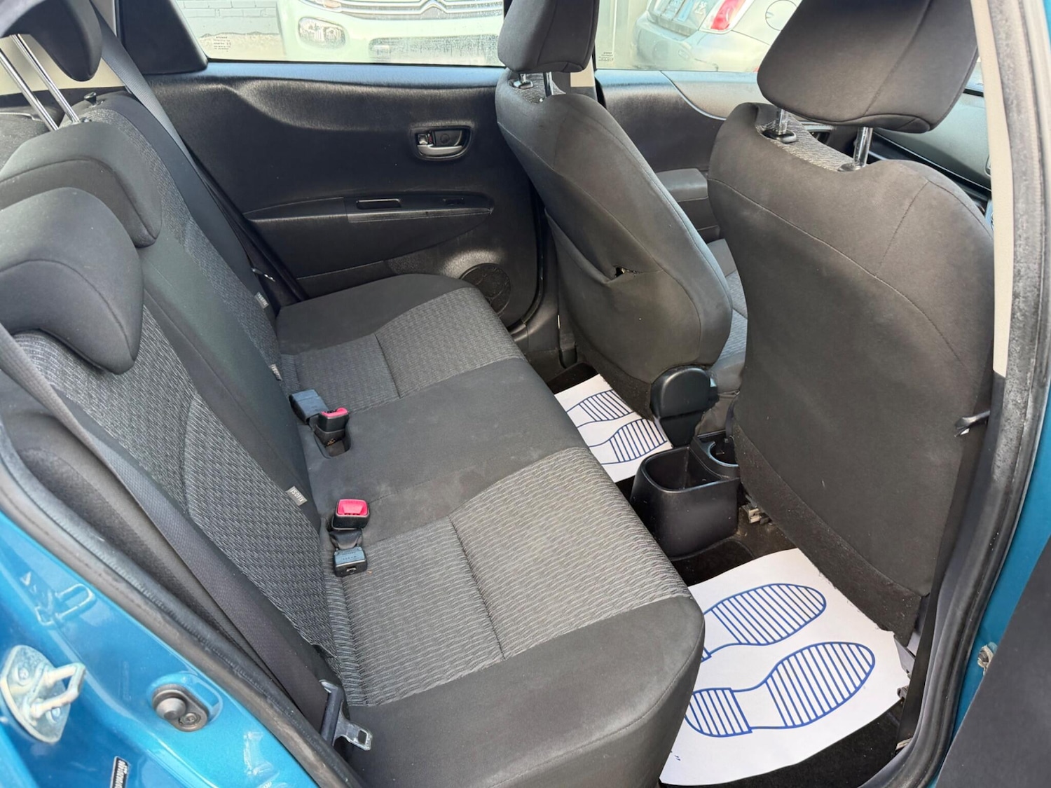 Used Toyota Yaris 2014 for sale - 77978465: Photo 34