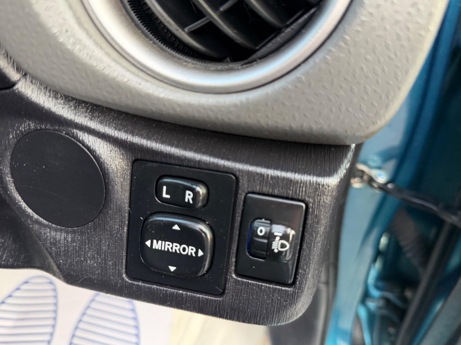 Used Toyota Yaris 2014 for sale - 77978465: Photo 35