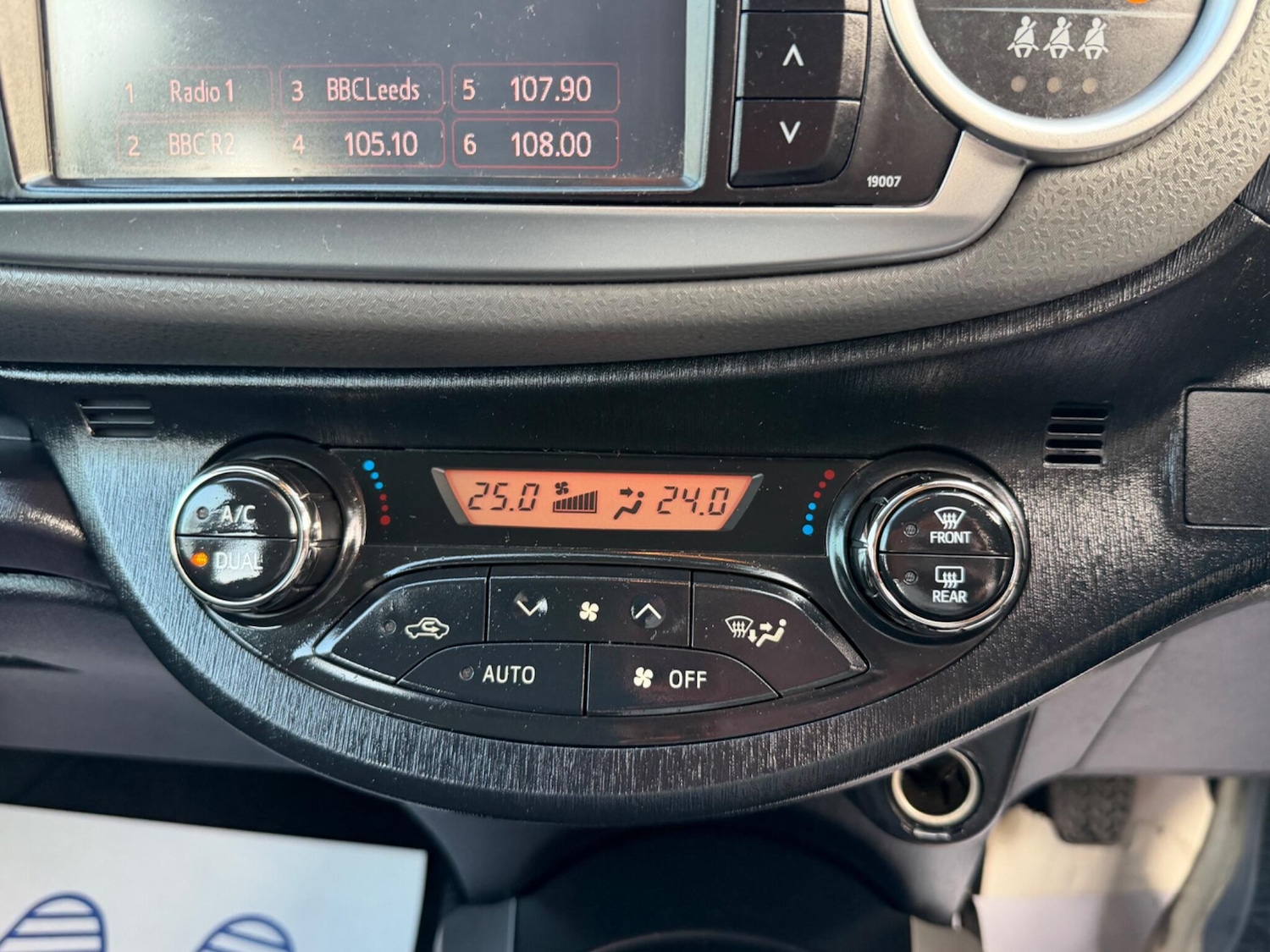 Used Toyota Yaris 2014 for sale - 77978465: Photo 39