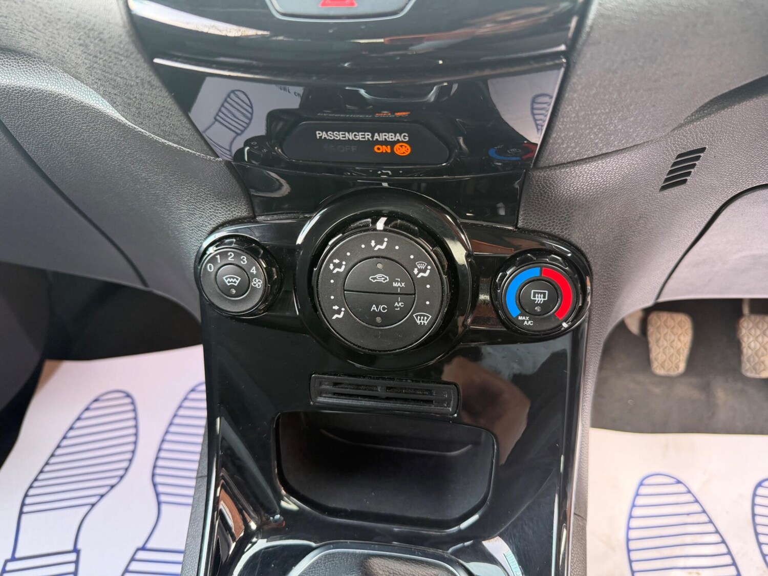 Used Ford Fiesta for sale - 78115768: Photo 44