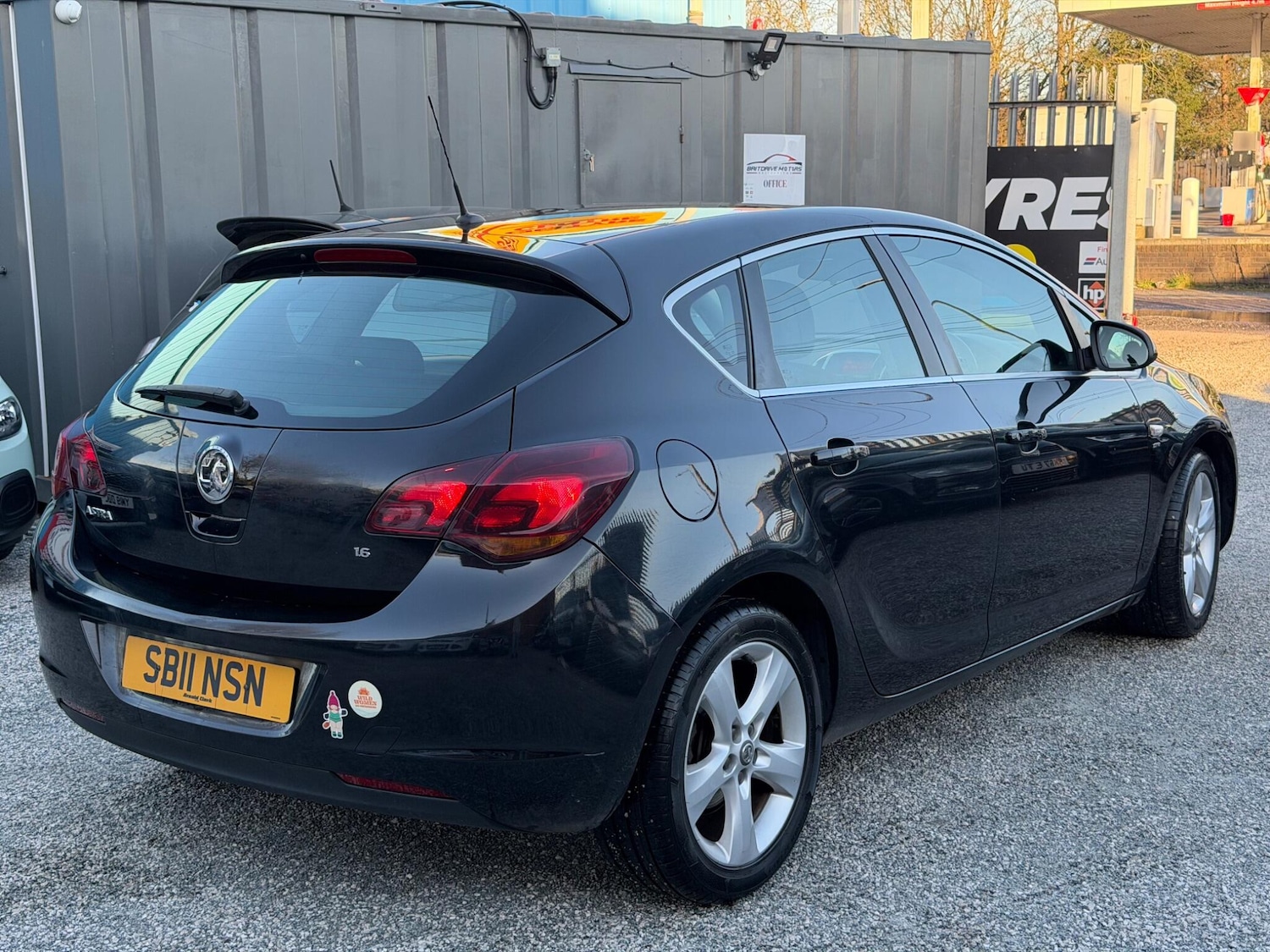 Used Vauxhall Astra 2011 for sale - 77982582: Photo 12