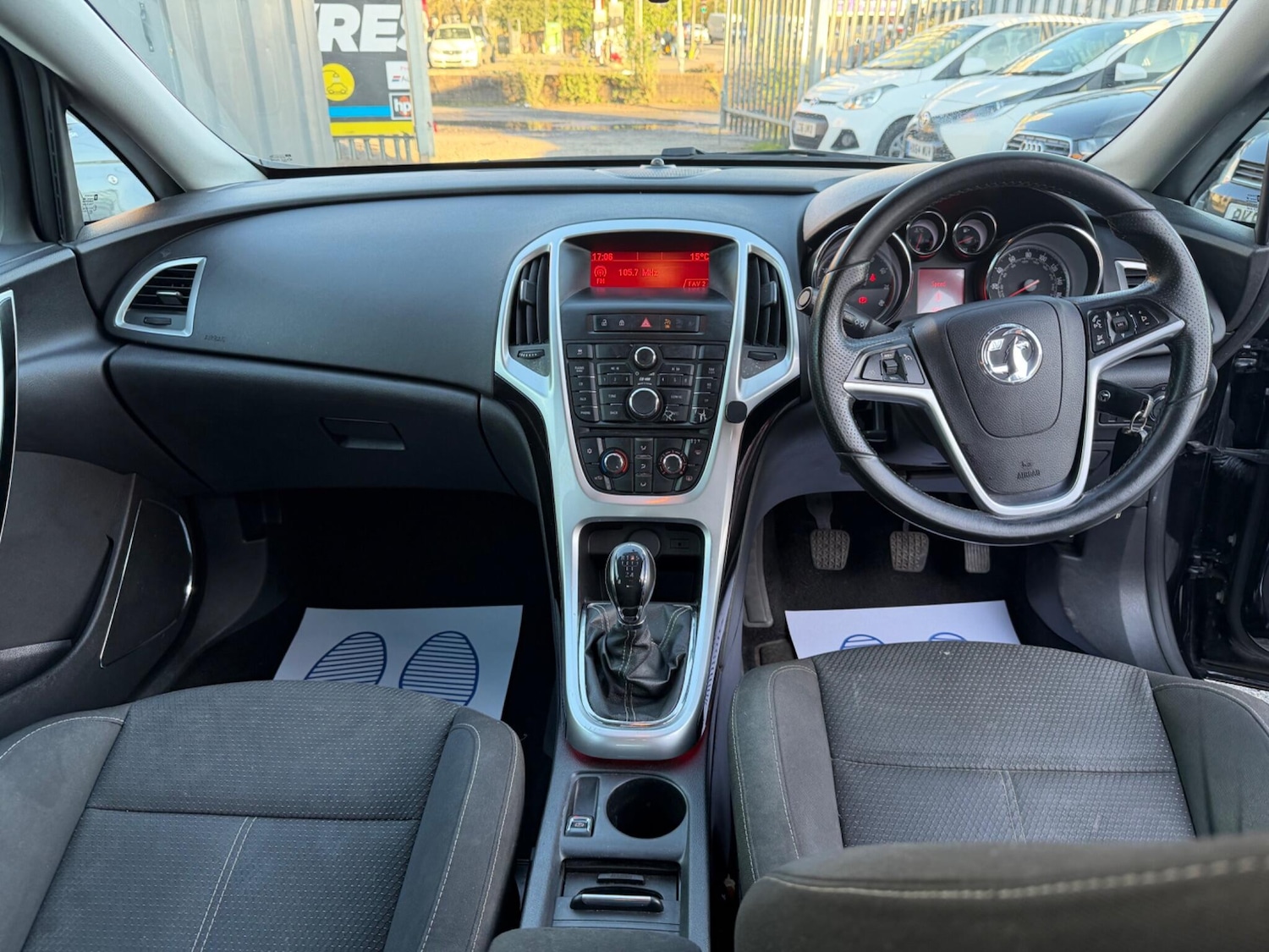 Used Vauxhall Astra 2011 for sale - 77982582: Photo 15