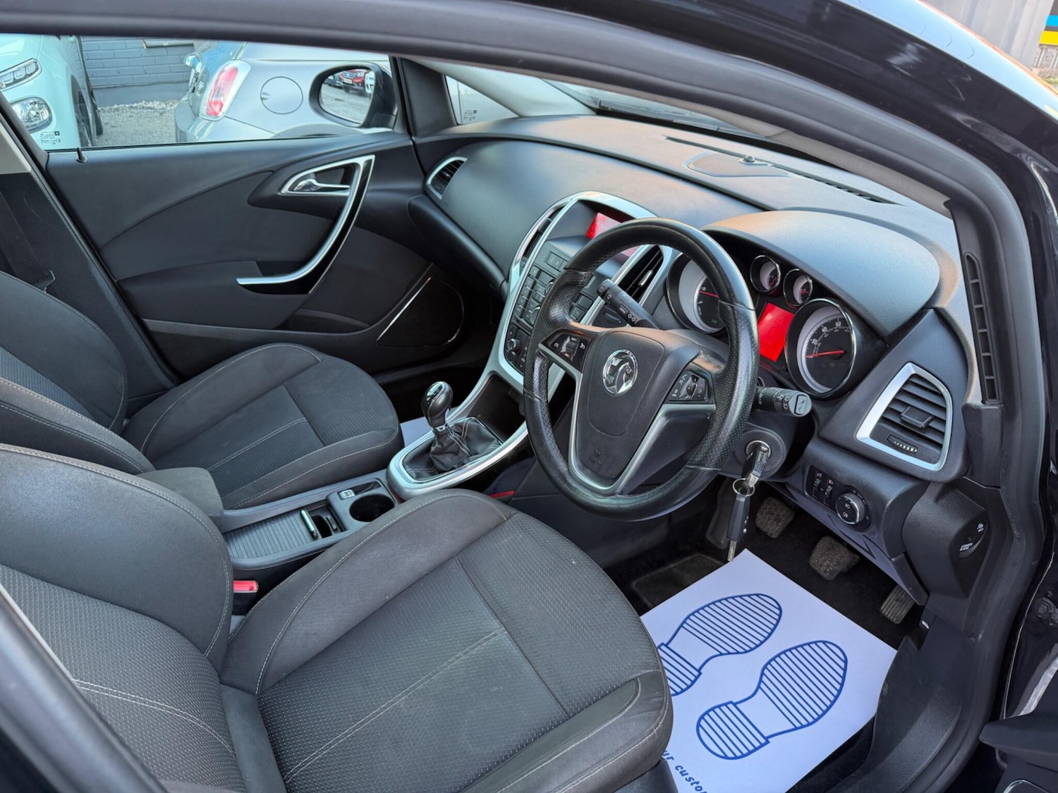 Used Vauxhall Astra 2011 for sale - 77982582: Photo 16