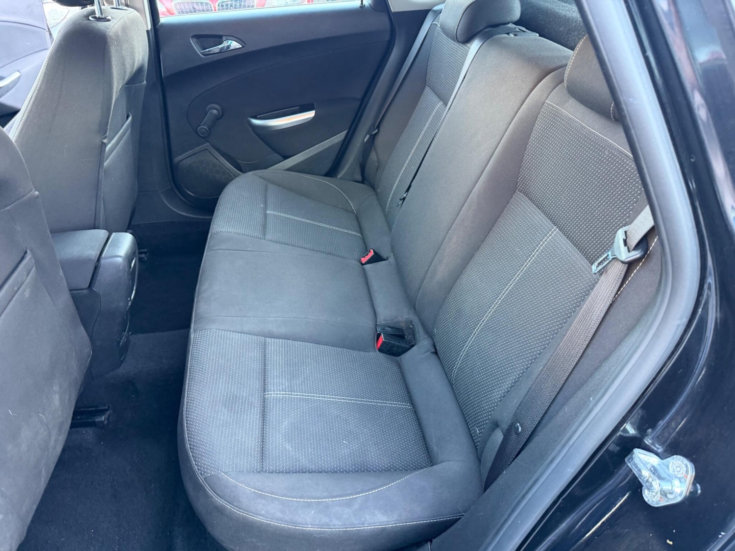 Used Vauxhall Astra 2011 for sale - 77982582: Photo 18