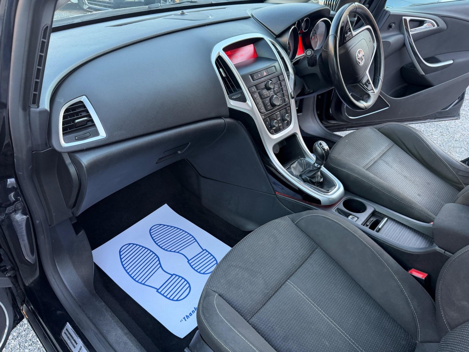 Used Vauxhall Astra 2011 for sale - 77982582: Photo 27